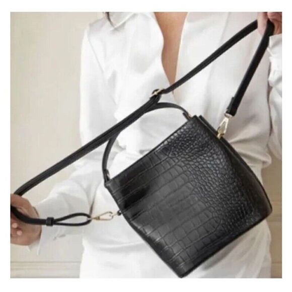 AOTA Elena Crossbody Bucket Bag Black Vegan Croc Rachael Zoe Fall Curation - Picture 1 of 15